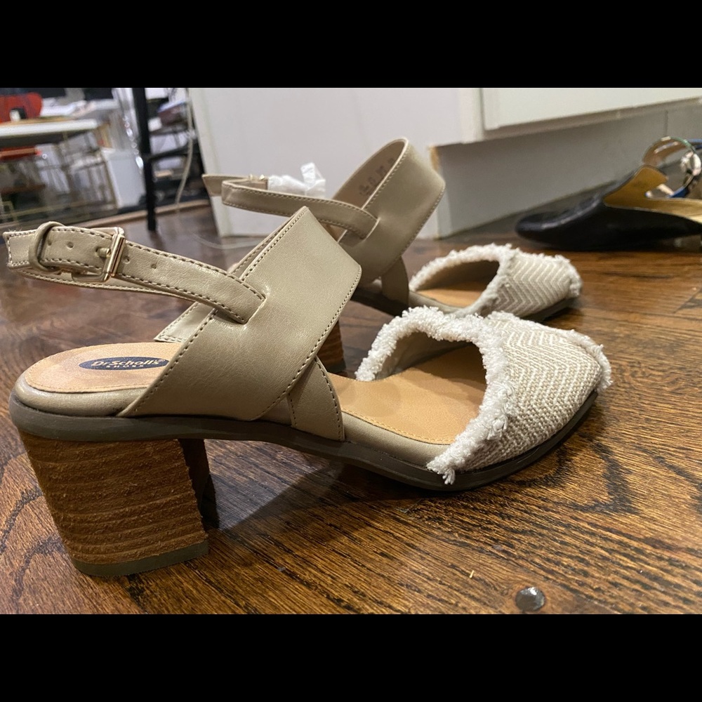 Dr. Scholls Heeled sandals